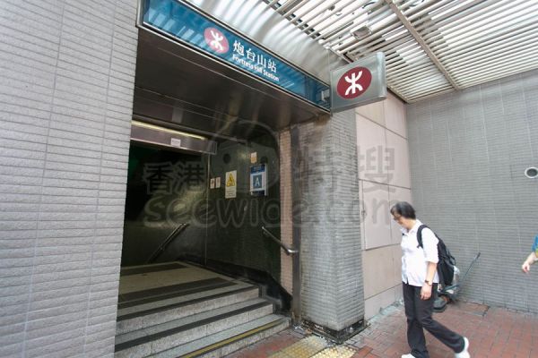 (Changed Hands)Pleasure Foot Massage