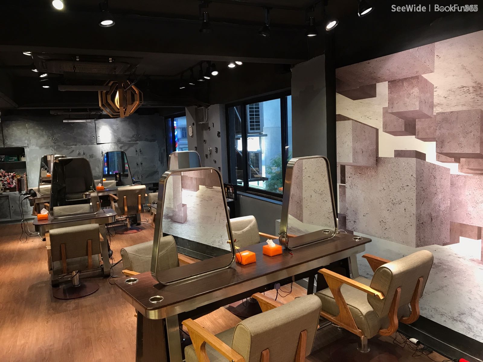 Reform Hair Salon - Professional 髮型屋 Shop in 九龍 | BookFun