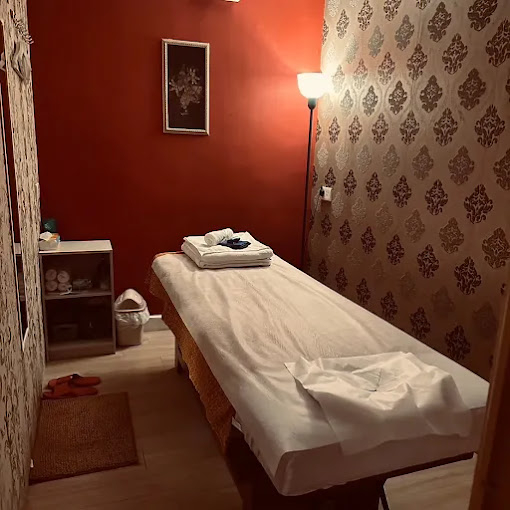 安安泰式按摩館 (北角) - Professional 按摩 Shop in 香港島 | BookFun