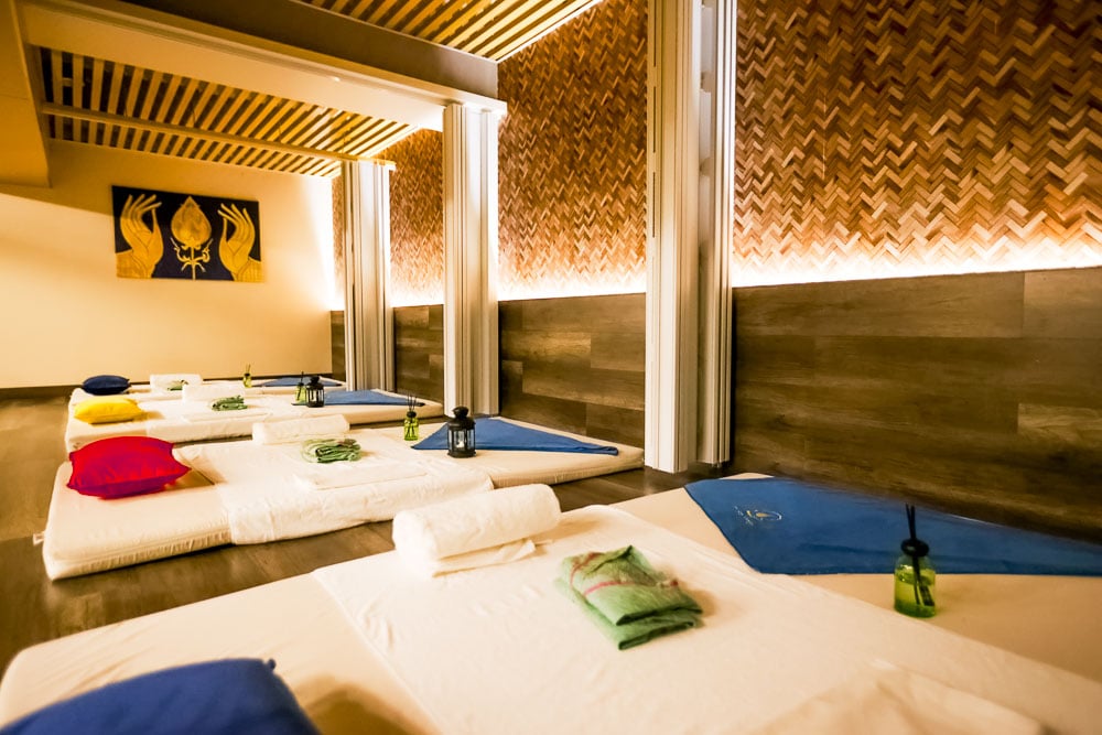 香港島 按摩 | 沐足城 - 專業服務 | BookFun