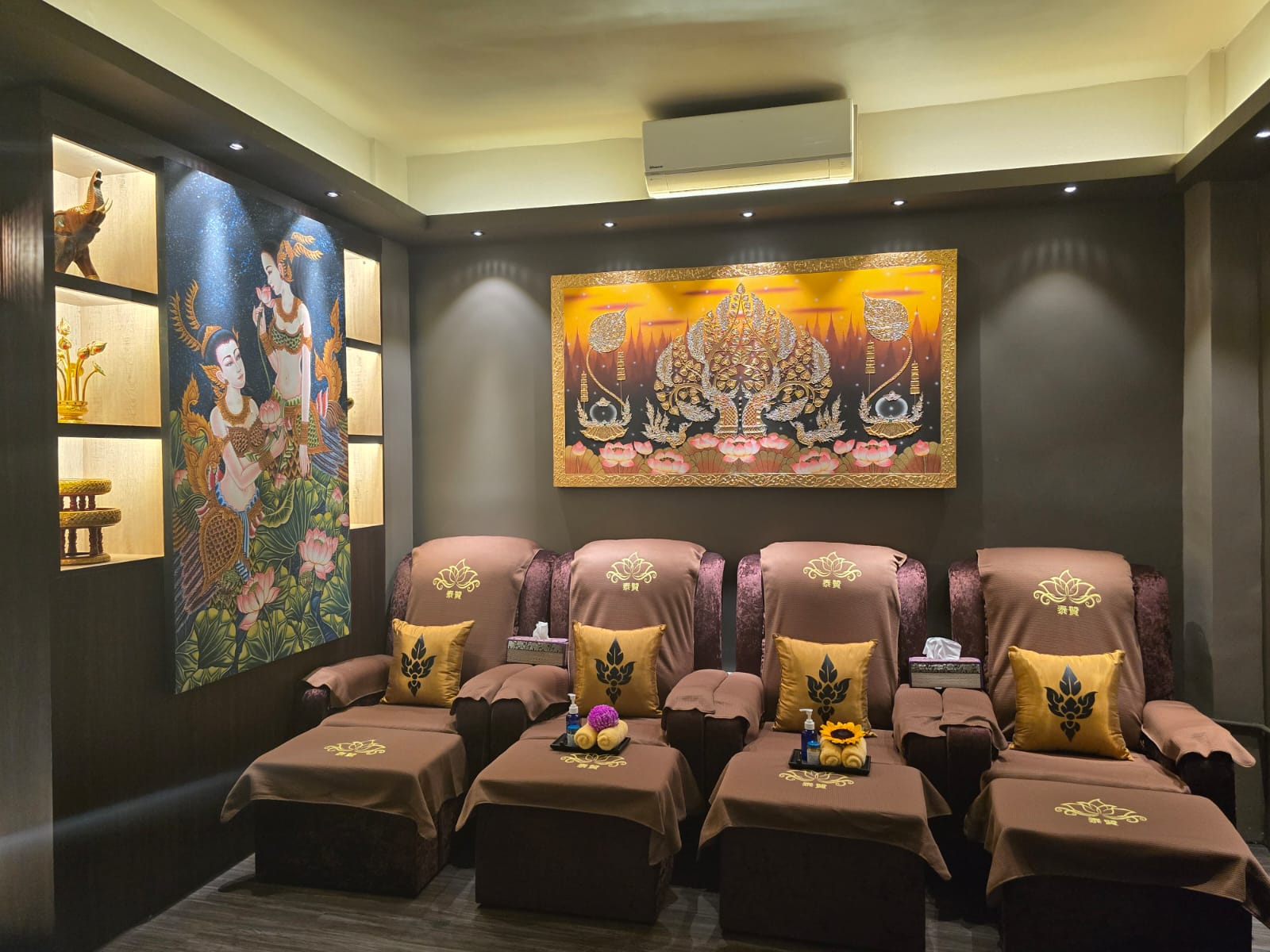 泰贊 Good Thai Massage - Professional 按摩 Shop in 香港島 | BookFun