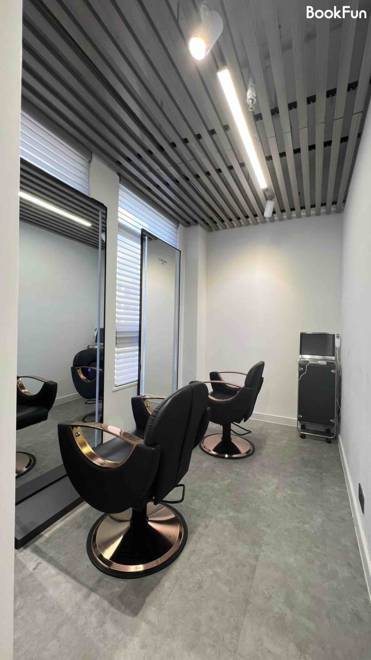 Salon Head Office - Professional 髮型屋 Shop in 九龍 | BookFun