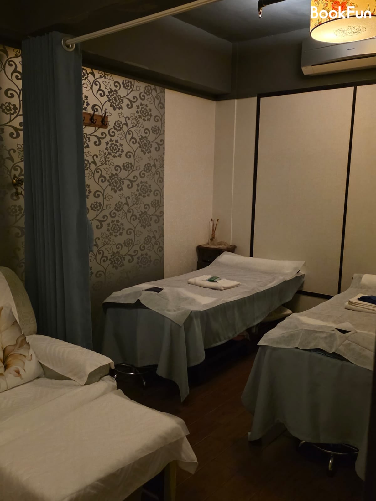 文華養心殿 - Professional 按摩 Shop in 香港島 | BookFun