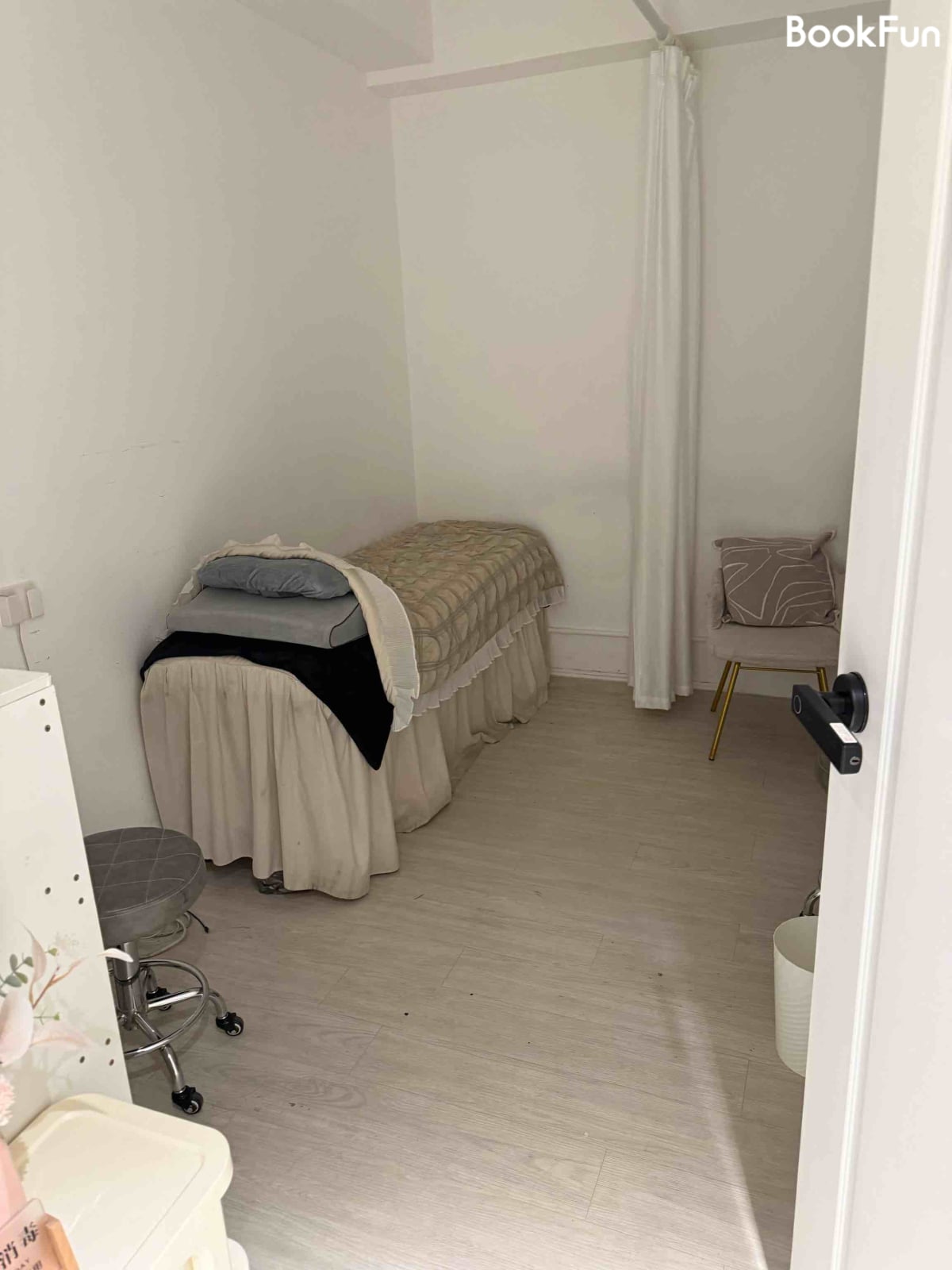 九龍 按摩 | Kapdia - 專業服務 | BookFun